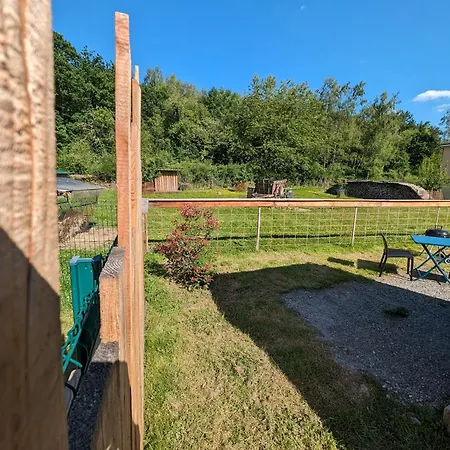 Au Ptit Bonheur De La Semoy Holiday home